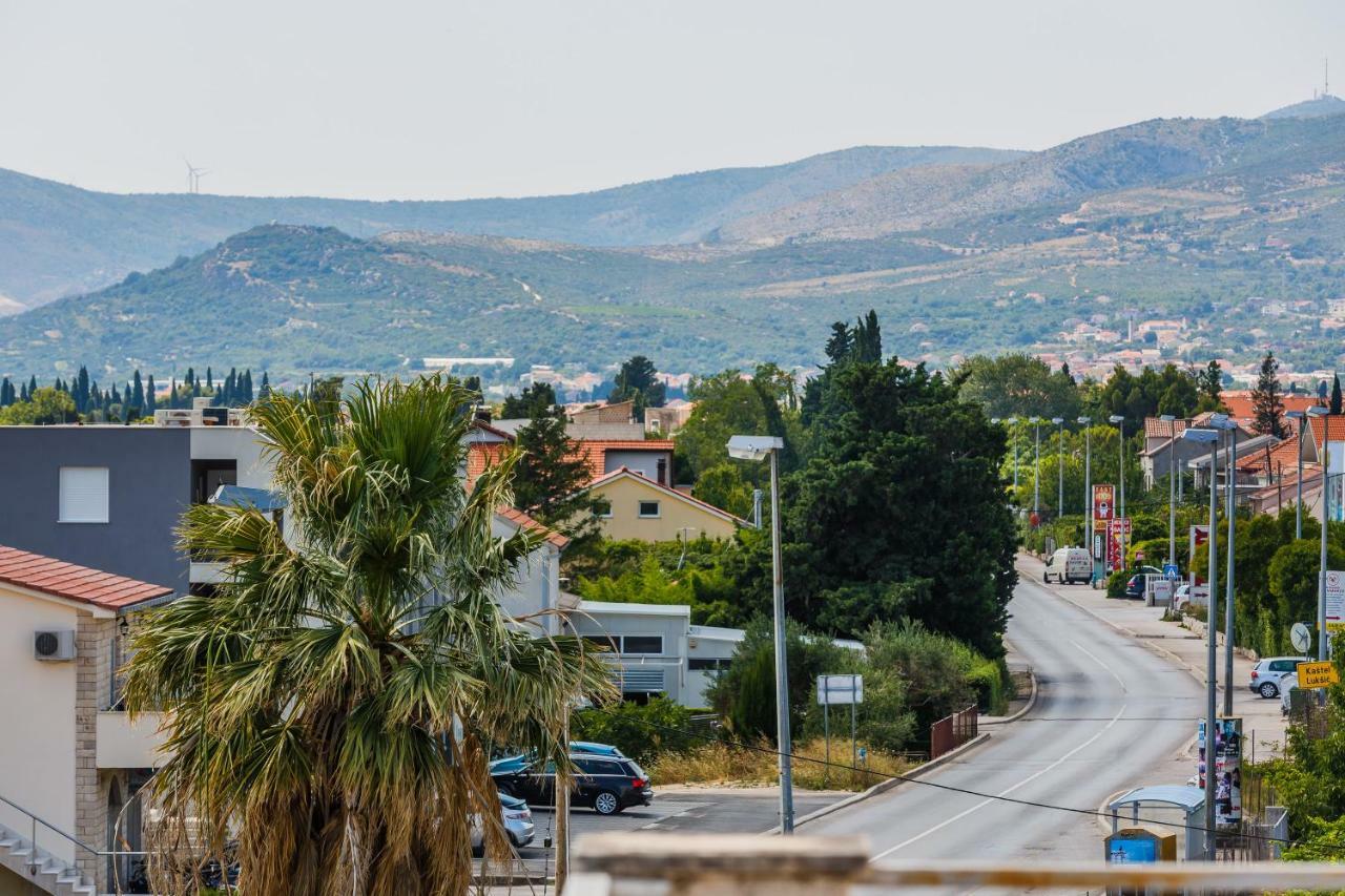 Apartman Lucija Kaštela المظهر الخارجي الصورة